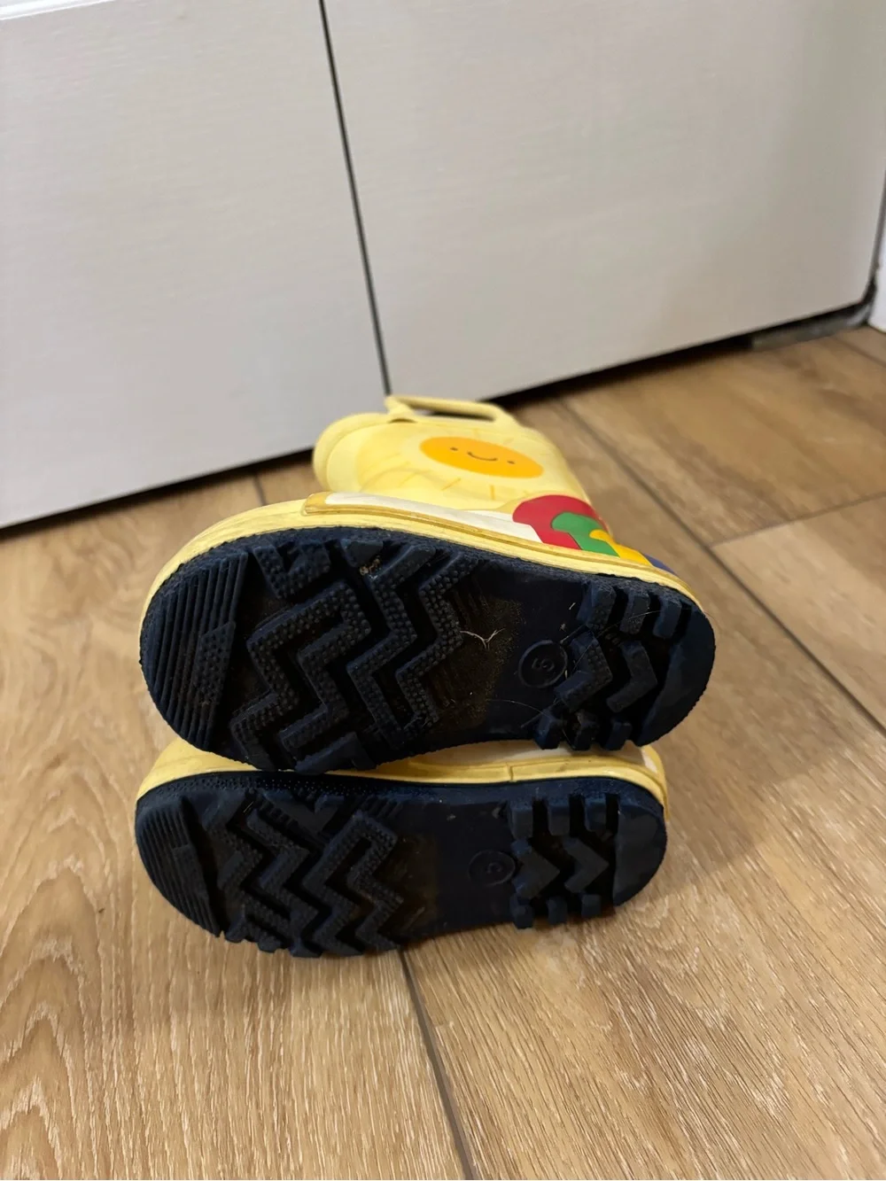 Cat & Jack Yellow Kids Rain Boots with Rainbow Patch